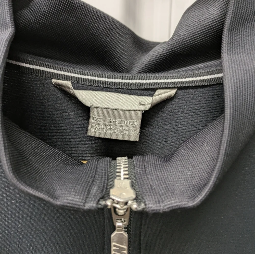 Nike Men's Dark Gray Track Jacket